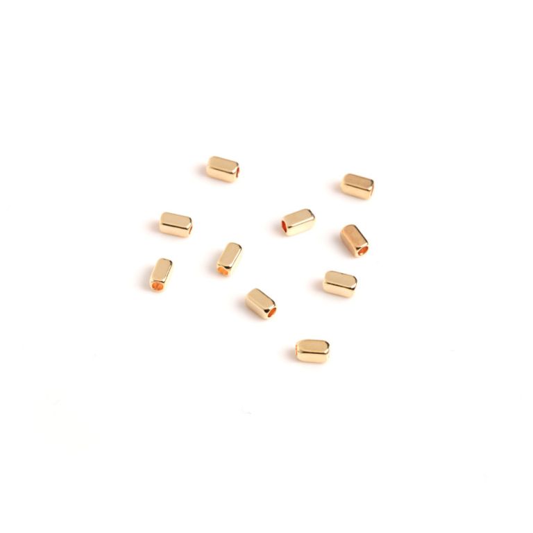 Distantier cupru placat auriu tub 4 fete 2x4 mm orificiu 1 mm - 20 buc I Magazinuldepietre.ro